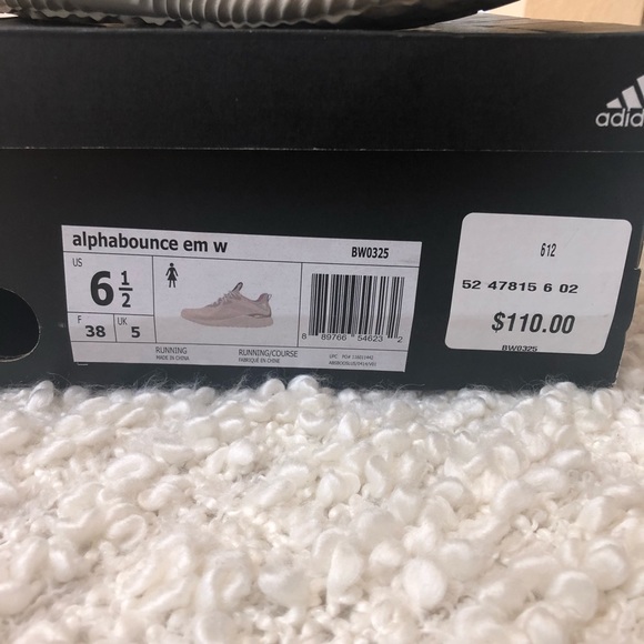 Adidas Alphabounce em W US Size: 6 1/2 UK Size: 5 - Picture 3 of 7